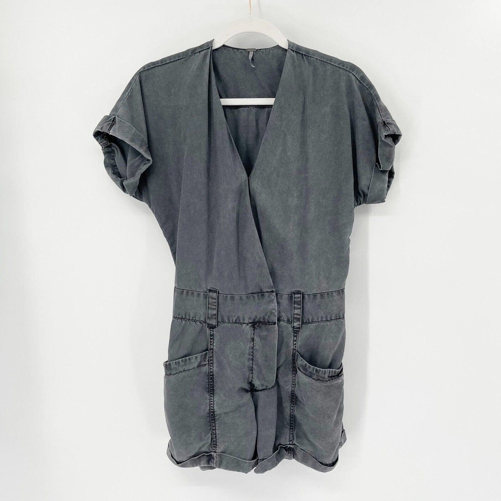 Young Fabulous & Broke Axel Romper‎ Sz S Gray Surplice Tencel Pockets Cuffed